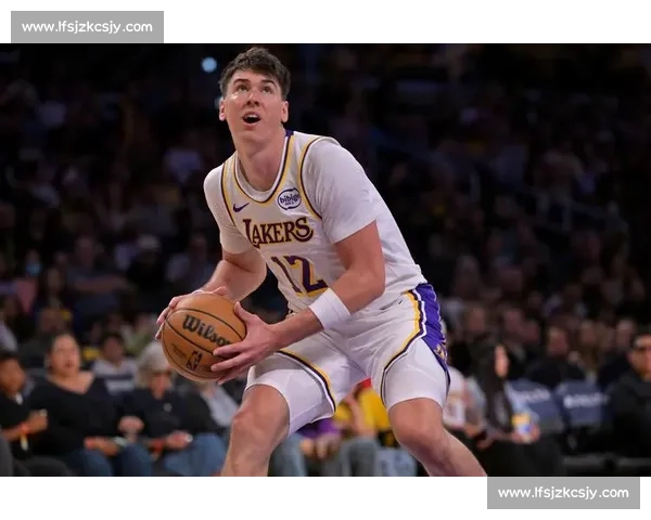 湖人对阵热火总决赛第五场比赛时间及直播安排分析